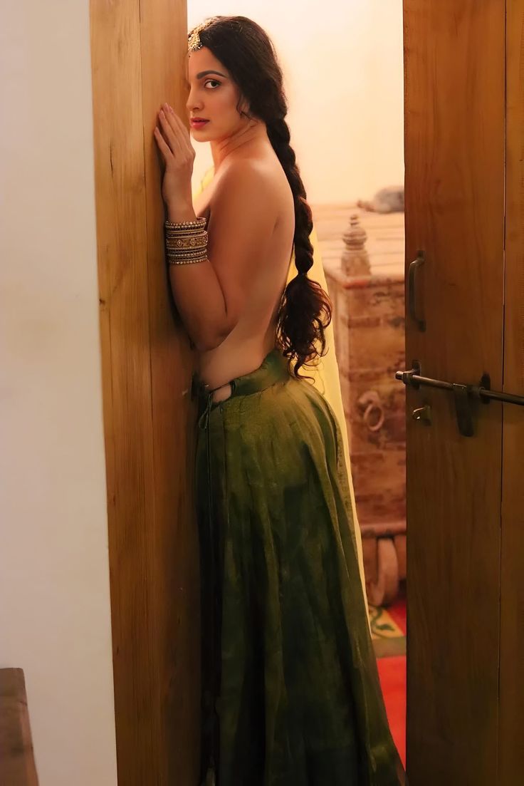 ᥫ᭡ રાધે રાધે ᥫ᭡ tweet media