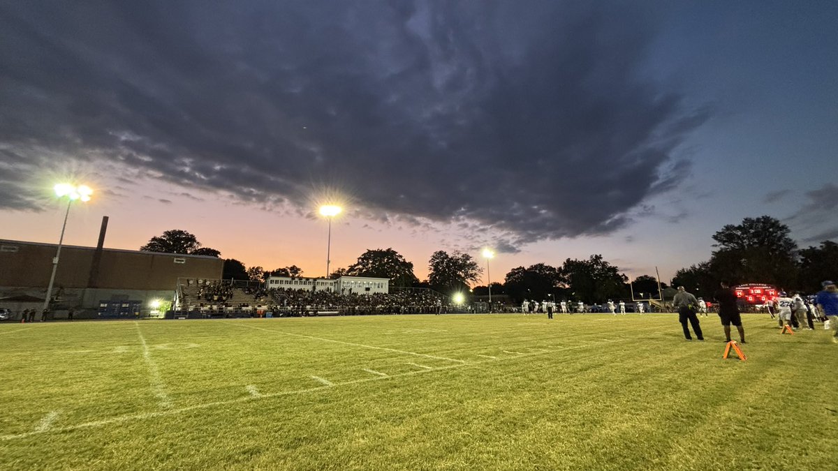 Greg Hammond (@formersportsguy) on Twitter photo The Cougars strike back to tie things up before the half‼️14-14 entering the third quarter <a href="/NorthSideHighTN/">North Side High School</a> vs <a href="/JCMCougars/">Jackson Central-Merry High School</a> The Cougars strike back to tie things up before the half‼️14-14 entering the third quarter <a href="/NorthSideHighTN/">North Side High School</a> vs <a href="/JCMCougars/">Jackson Central-Merry High School</a>