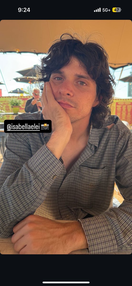 moremodel333's tweet image. holy majestic wtf wdym this fine ass man isn’t mine