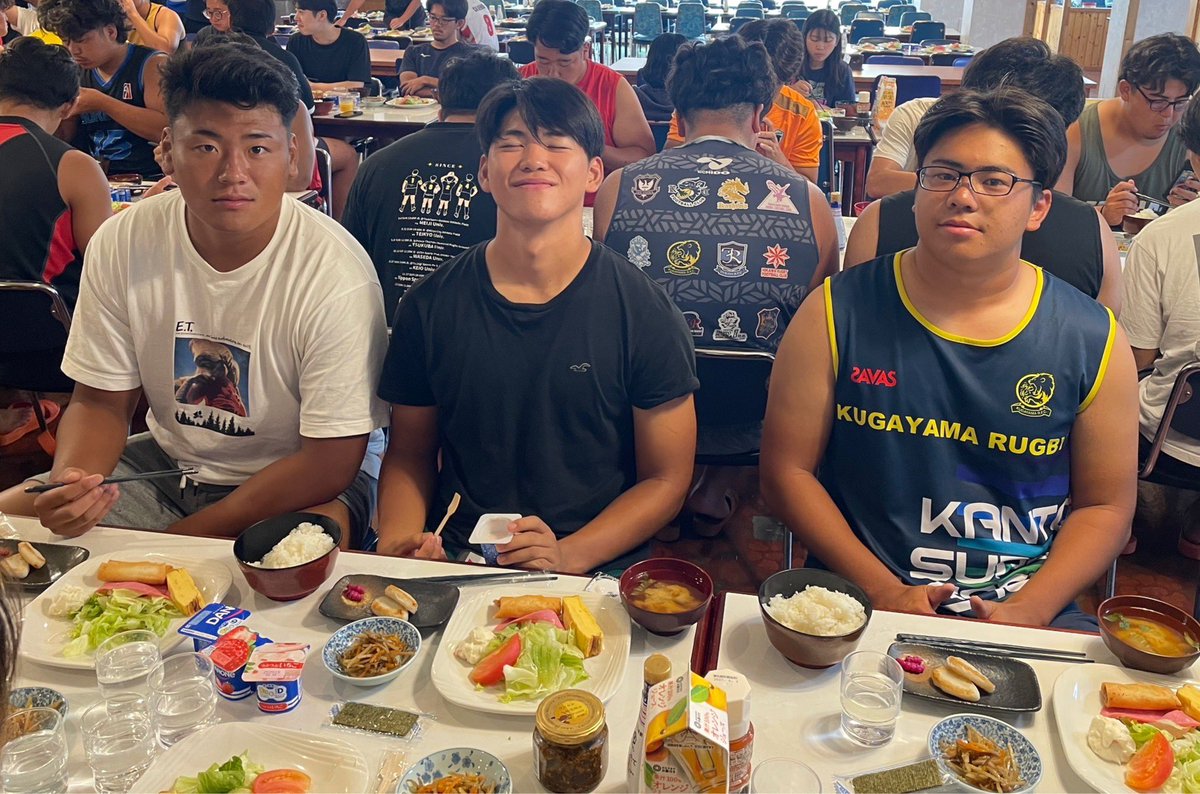 agr_rugby's tweet photo. おはようございます🌅
9日目の朝ごはんの様子をお届けいたします🍙
本日は、学習院大学との定期戦が行われます🔥
日程:8月23日(土)
キックオフ:13:00
試合会場:サニアパークBグラウンド
#AGR #青学ラグビー #菅平合宿 #agr #青山学院大学 #WORKON https://t.co/nnlLrwGYE2
