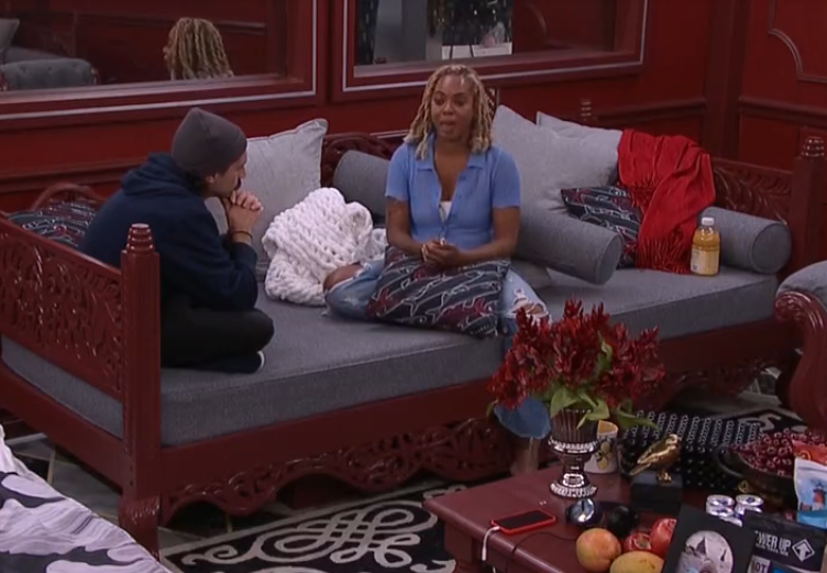 BBFeedsFairy's tweet photo. Mickey to Vinny: I thought you'd have the decency and respect for me and my game to talk it out with me instead of listening to the chattering in your ear and immediately putting me up #bb27 https://t.co/Lw0wDQrww3