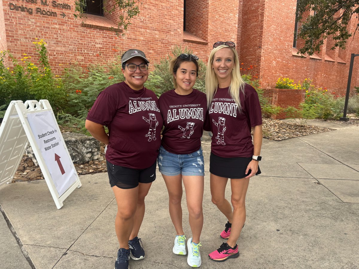 TrinityUAlumni's tweet image. Happy Move-In Day! The #ClassOf2029 has officially moved into their campus home and started their Trinity journey. A huge shout-out to all of our #TrinityUAlumni volunteers and everyone on Team Trinity for helping our newest Tigers and their families settle in!…
