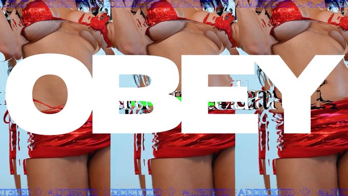 Watch Cami Strella's leaked NSFW photo on TwXstars