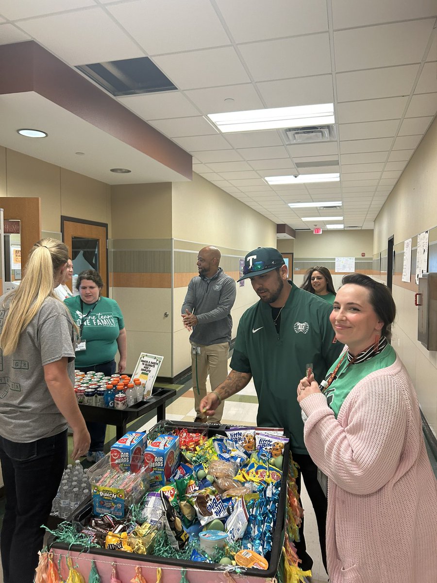 Marcella Englishmen M.Ed. tweet media