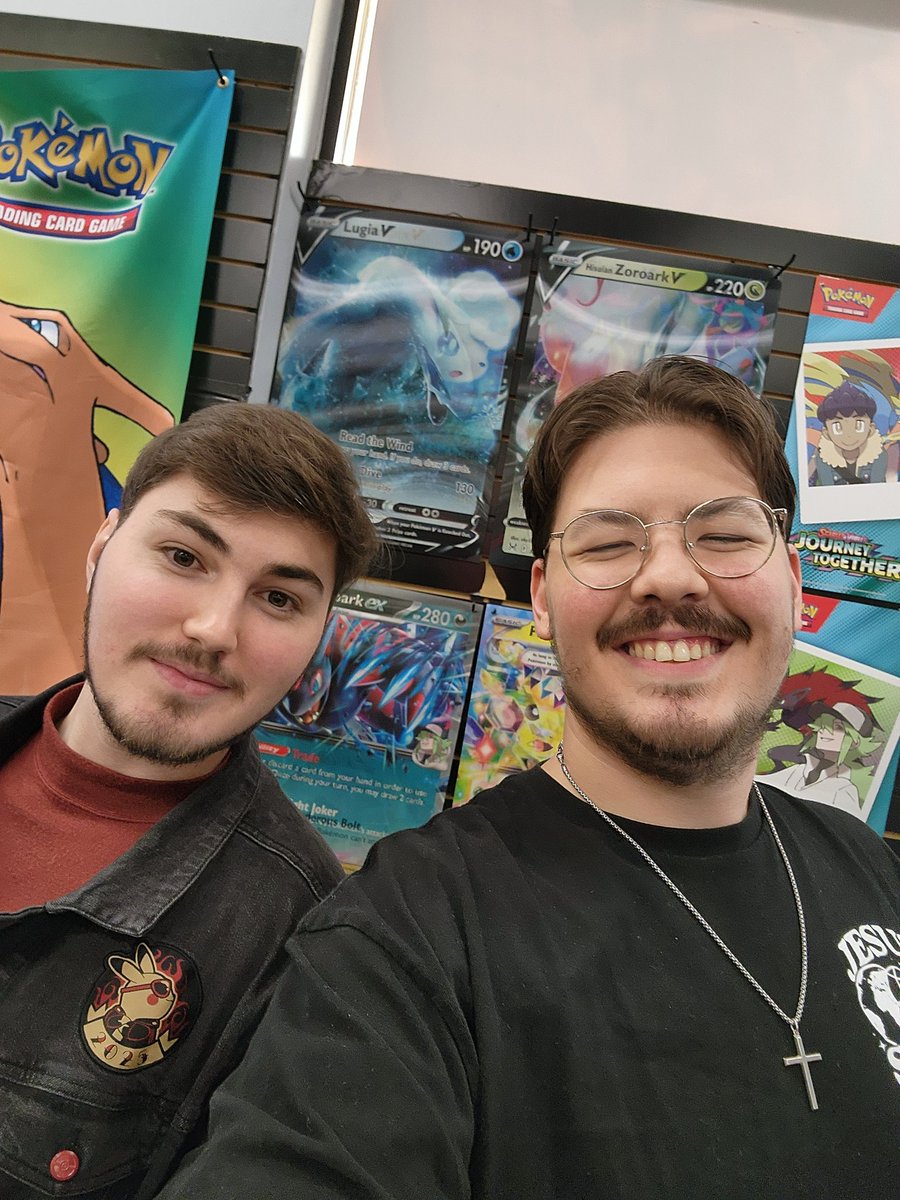 2thyfor's tweet image. I got a pic with the world champ 🥰🥰🥰