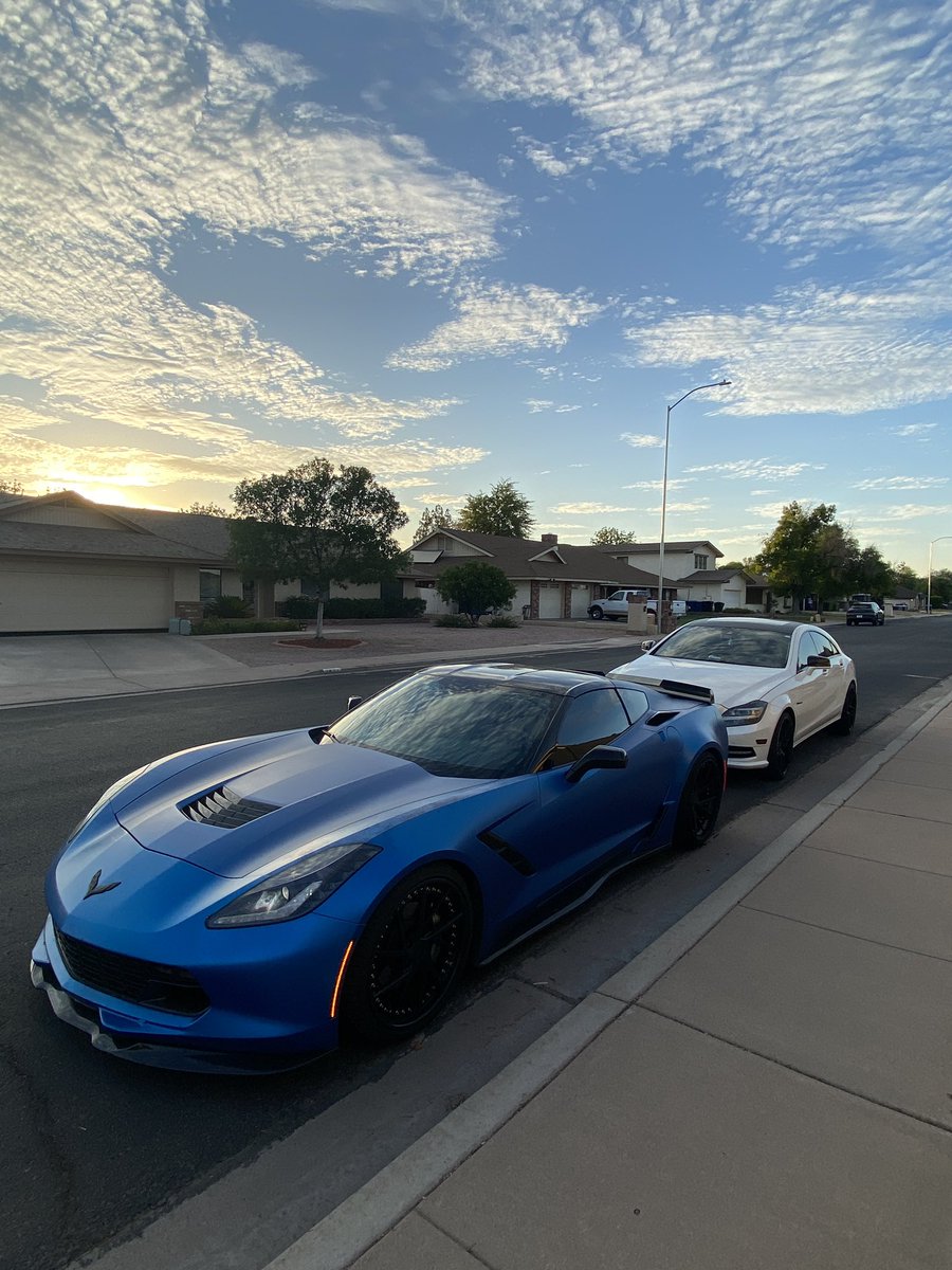 DIAMONDHANDAMC's tweet photo. @TheImmortal007 @NoContextHumans I have and we have 2 kids she works too and we make it work and are good with whatever life throws at us it could always be worse 💯 https://t.co/CNKgeLUjgG