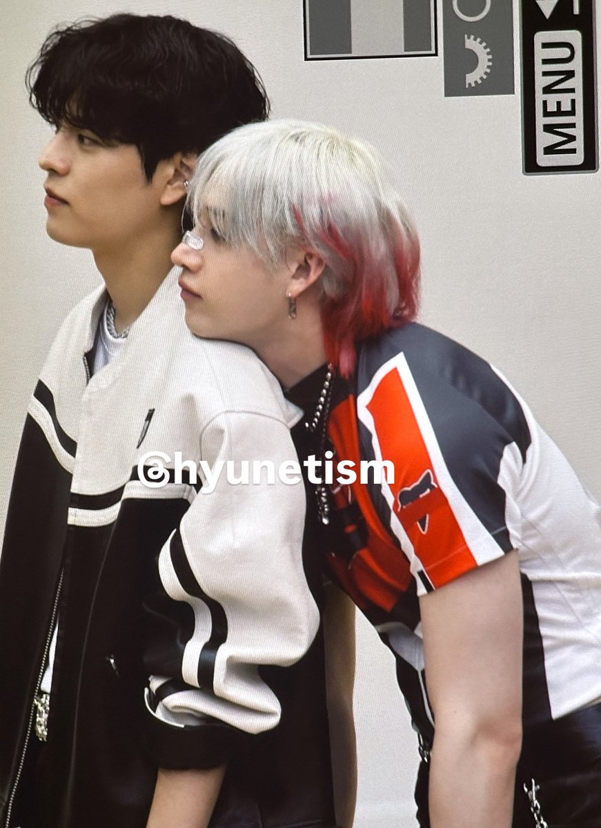 inniefavz's tweet image. A FOTO EU QUERO MORAR AQUI