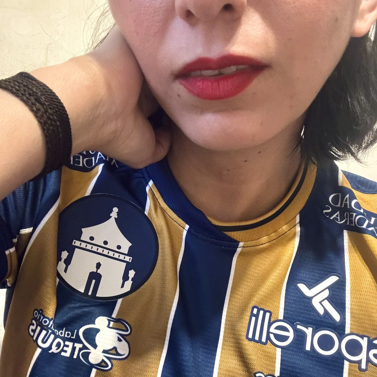 Día de Clásico 💙💛❤️🤍 #ConAlmaPotosina <a href="/AtletideSanLuis/">Atlético de San Luis</a> ¡Con todo y contra todos! #HoyGanamos 💪🏼