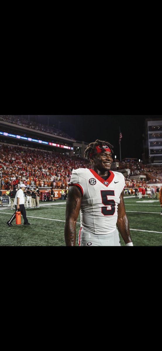 CJ Allen getting all the buzz, but this man right here is gonna have a monster season. #GoDawgs