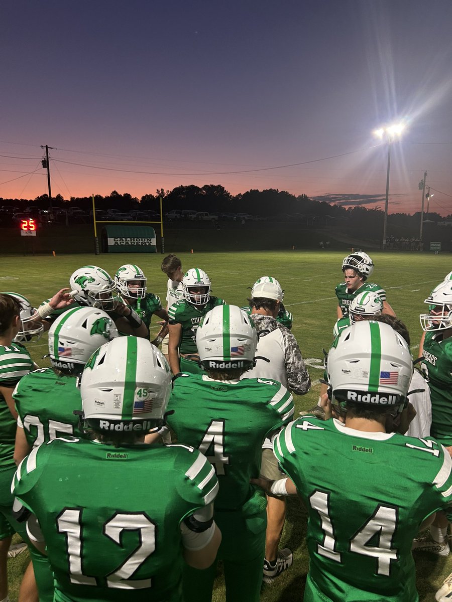 CalhCoJournal's tweet photo. #CalhounAcademy 12, Deer Creek 12 Halftime https://t.co/1RxXKQutMY