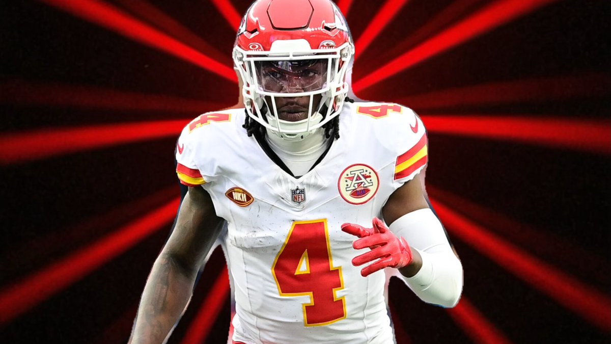 Wildcat_Chief_'s tweet photo. Nice TD grab by Rice from Mahomes! #ChiefsKingdom https://t.co/YbZEOevLQk