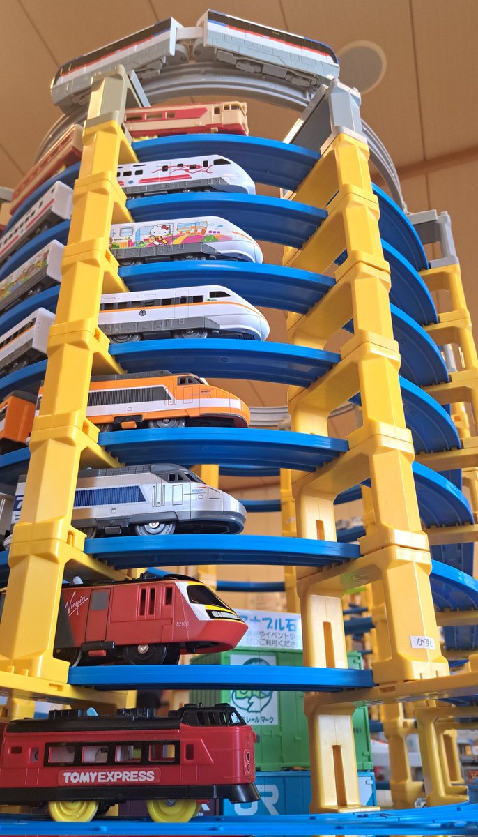 #第八おかず会
回を重ねるごとにおかしくなっていくタワー