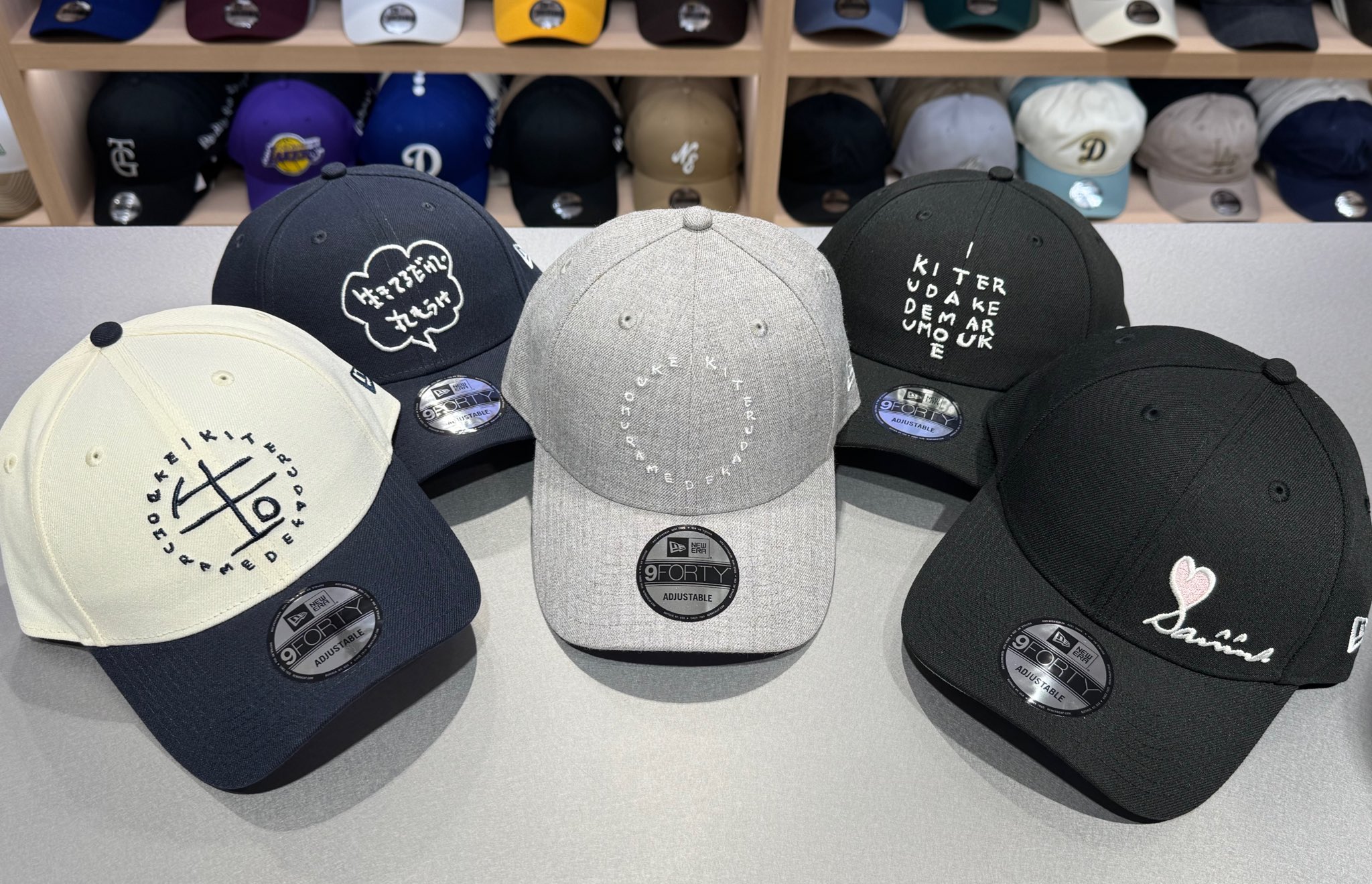 明石家さんま 直筆サイン入り キャップ 9FORTY newera ニューエラ New Era® x 明石家さんま 初コラボキャップ『9FORTY』が国内8月