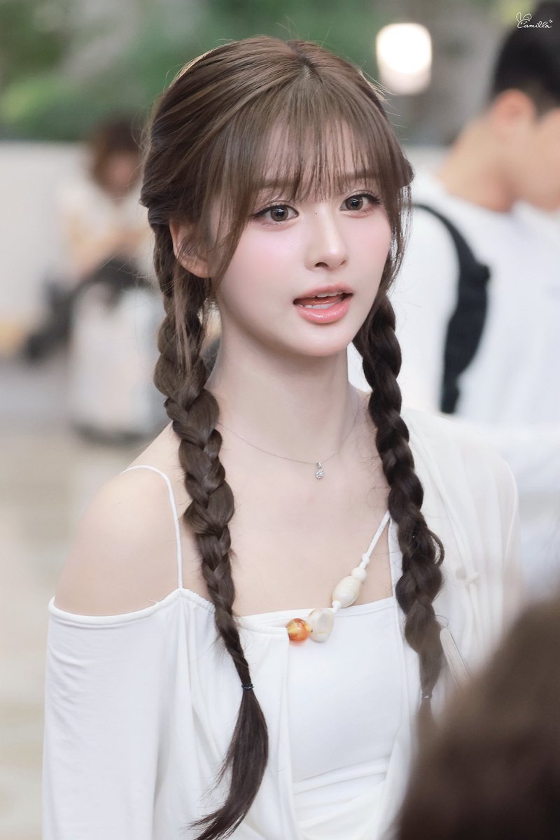 hihicamilla's tweet photo. 250823
귀요미 왔쥬~🐱🐾
#엔믹스 #NMIXX
#설윤 #SULLYOON https://t.co/PCh6CBWj8x