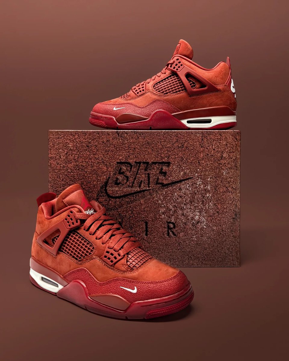 Sneakeratom's tweet photo. The Nigel Sylvester x Air Jordan 4 “Brick by Brick” is expected to restock tomorrow, August 23rd via SNKRS US for $230 🧱. What are your thoughts? Cop🔥 or Pass❌?

🤝 @EldenMonitors 
📸 via @editsbyadnan 

#airjordan #sneakers #kicks #jordan https://t.co/sru3wgSReb
