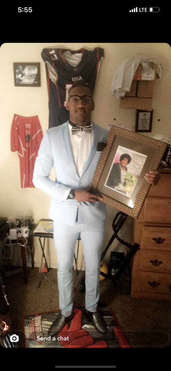 Jonathan Alexander🦍 (@catchaplayj) on Twitter photo Since coach <a href="/CoachDBaker81/">Dallas Baker</a> posting himself lookin all fly let me post a #FlashbackFriday myself. My Prom vibes with MY WHY 🩵!
<a href="/AlexAthletics_/">Alexander’s Athletics</a> Since coach <a href="/CoachDBaker81/">Dallas Baker</a> posting himself lookin all fly let me post a #FlashbackFriday myself. My Prom vibes with MY WHY 🩵!
<a href="/AlexAthletics_/">Alexander’s Athletics</a>