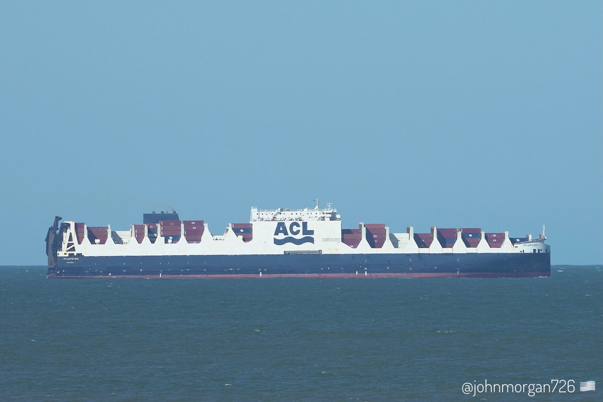 johnmorgan726's tweet photo. The #AtlanticContainerLine (#ACL) #ConRo #AtlanticSun, IMO:9670614 en route to Halifax, Canada, flying the flag of Malta π²πΉ. #ShipsInPics https://t.co/be50KgvyvE