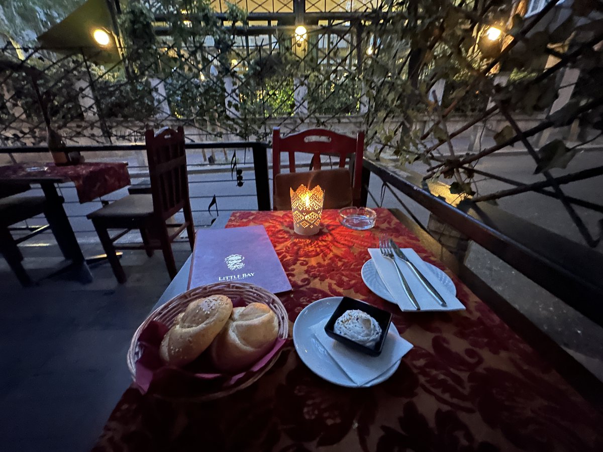 Films_Inspire's tweet photo. Just had an amazing dinner at #LittleBay restaurant in #Belgrade — where gourmet dining meets live music in a stunning baroque setting. A must-visit for food &amp; music lovers! 🎭🍷🎶 #LittleBay #Београд #Beograd @TheWorlds50Best #FineDining https://t.co/3lLyXdxAUe
