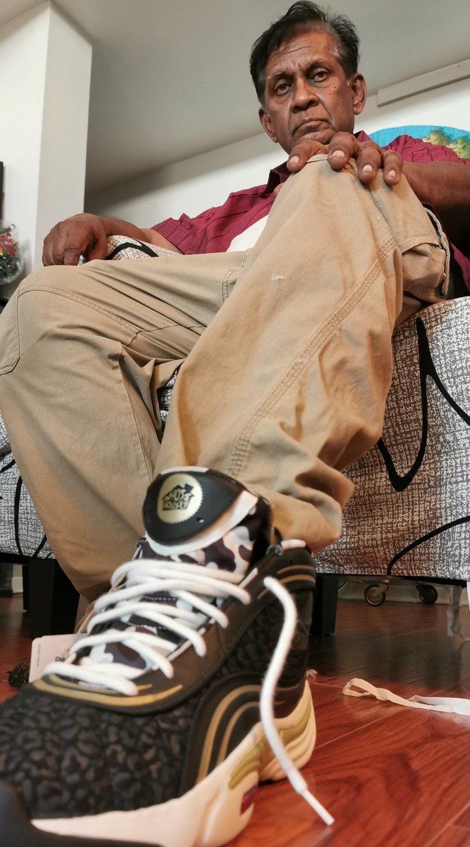 RetroGraveProd's tweet image. Pops Rocks Dem Swerve 1s - #WhoseHouse