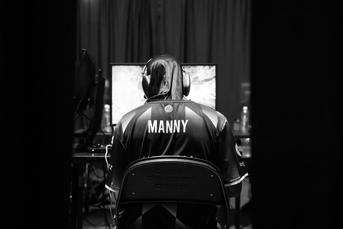 Lou (@loubanci) on Twitter photo I'm looking to capture more teams leading into the end of the year.
Have experience as a producer, videographer/photographer & video editor. Really looking to showcase the story of these teams in their final moments of their season.
Let's work π© LVjrBiancardi@gmail.com I'm looking to capture more teams leading into the end of the year.
Have experience as a producer, videographer/photographer & video editor. Really looking to showcase the story of these teams in their final moments of their season.
Let's work π© LVjrBiancardi@gmail.com