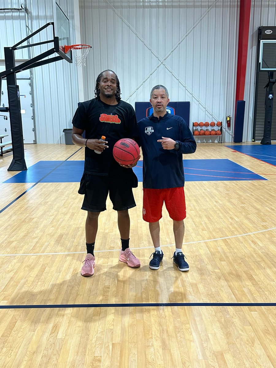 Another great dude that is helping me become 1 percent better each day. Good luck 2mrw family