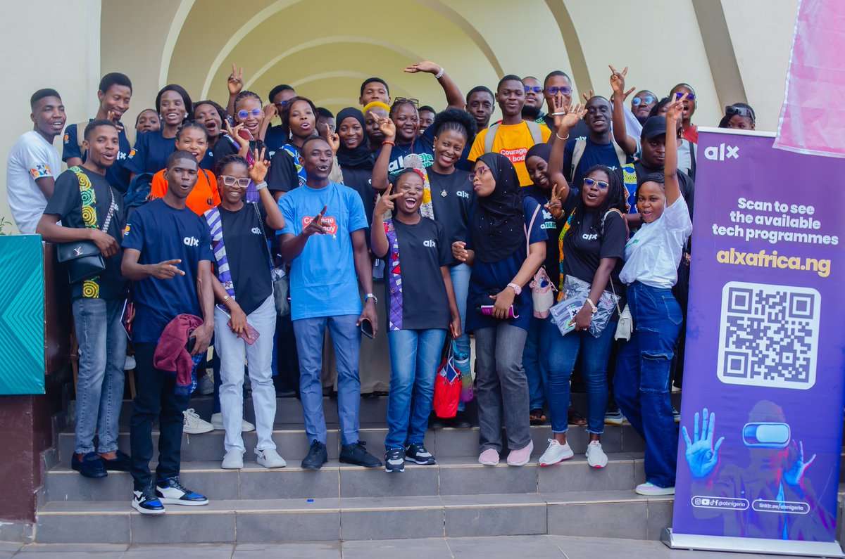 moficonnect's tweet photo. I’m proud to be part of ALX community, where young Nigerians come together to learn, collaborate, and build real skills in tech. https://t.co/1XqmQnqwzE
