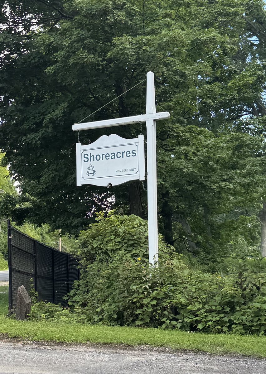 BK Top Golf tweet media