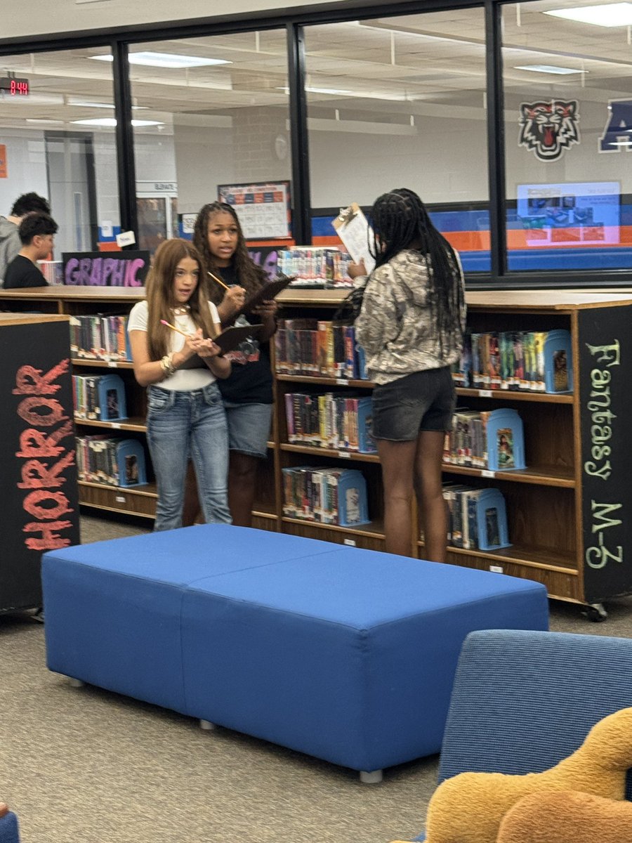 amstigerlibrary's tweet photo. 28 orientations down, 17 more to go! Great having students back in the library! 📚 🐯 https://t.co/CqEt7UgyQw