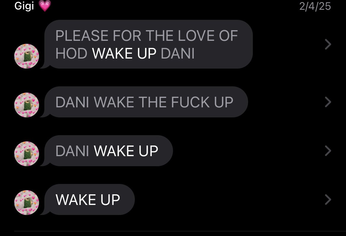 btylouren's tweet photo. my fav thing is when something happens while i’m asleep and i wake up to see https://t.co/RyhAWASUjW