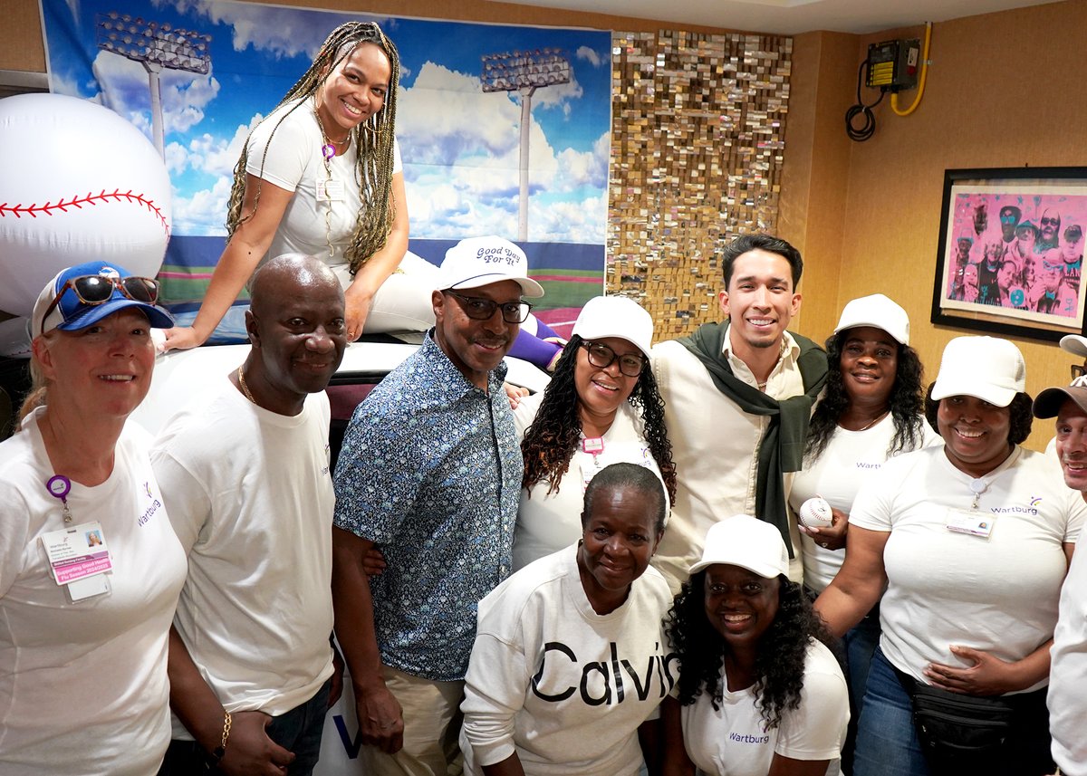 Had a wonderful time today bringing out Oswaldo Cabrera and Willie Randolph to Wartburg to celebrate Senior Citizens Day!

Two of the finest men to ever wear the pinstripes, and two of the most generous players with their fans.