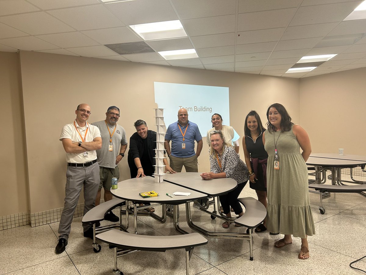 woodland_wps's tweet photo. That’s a wrap on our two days of professional development for teachers (this year with Woodland/Claremont staff combined!). Vibes were high, and we are ready to welcome over 500 smiling faces on Monday! 🤗 https://t.co/vZPl6WdsYg