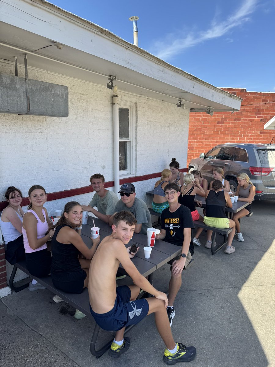 Frostee’s run on a Friday!