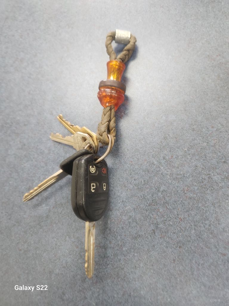 Found Keys ocv.im/TbP3qtb