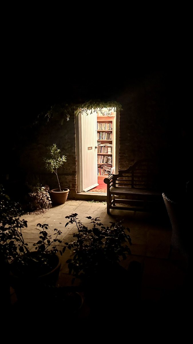 It’s been a wonderful night for star-gazing in this corner of Norfolk but now the warmth of the house beckons.  Sleep well dear friends.