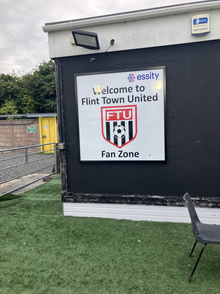 Ken Perry tweet media