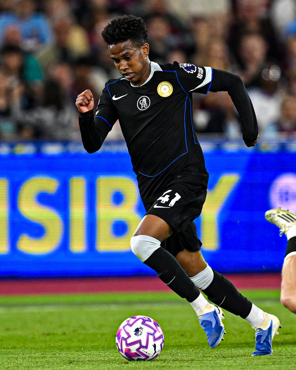 Estêvão marked his first Premier League start with a man of the match performance 🪄🇧🇷⚡️

He is the youngest player to assist a goal for Chelsea in the Premier League (18 years, 120 days) ⭐️