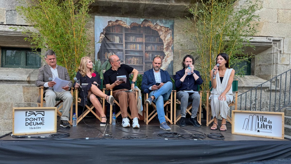Esta tarde inauguramos oficialmente a segunda edición de Pontedeume Vila do Libro , unha iniciativa que consolida á nosa vila como referente cultural e literario.

Por diante temos un fin de semana que promete facer de Pontedeume o epicentro da cultura galega 📖✨
