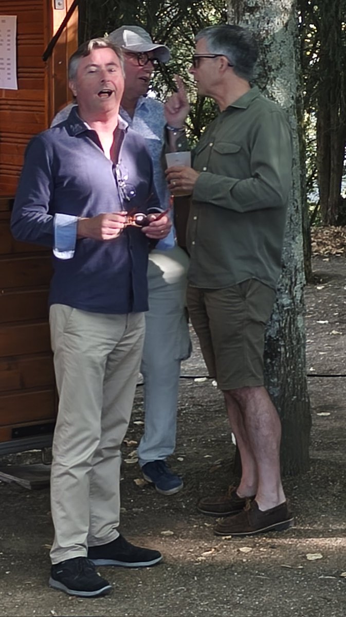 laroulotte49's tweet photo. Superbe soirée à la #guinguettedumail
Beaucoup de monde une ambiance au top 👍
L'an passé nous avions eu le
🦨#blaireau🦨 et son aide de camp #Pineault qui revendicait un droit à l'image. Ce soir c'était fils de #ligoté et son majordome #LaTrique 😂
@choletagglo https://t.co/DGXvF8DAbz