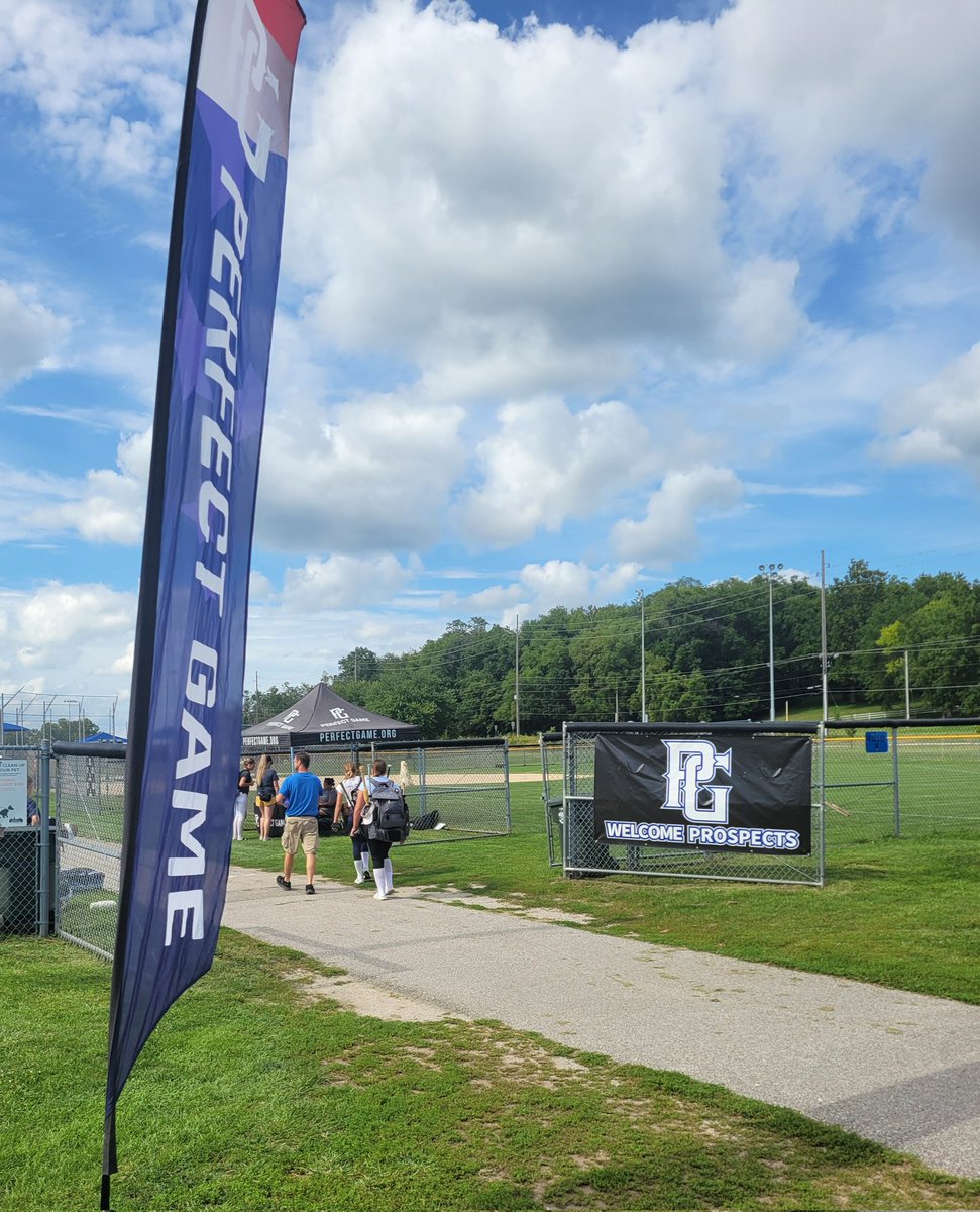 Friday night <a href="/PG_Softball/">Perfect Game Softball</a> Iowa City Combine. Tomorrow kicks off our fall schedule with the Iowa City Scouting Showcase Series #1
#PGSBShowcaseSeries1