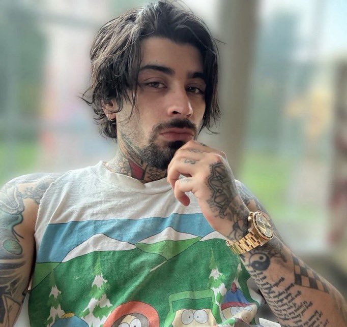 APARECEU! ZAYN VIA INSTAGRAM 🫦