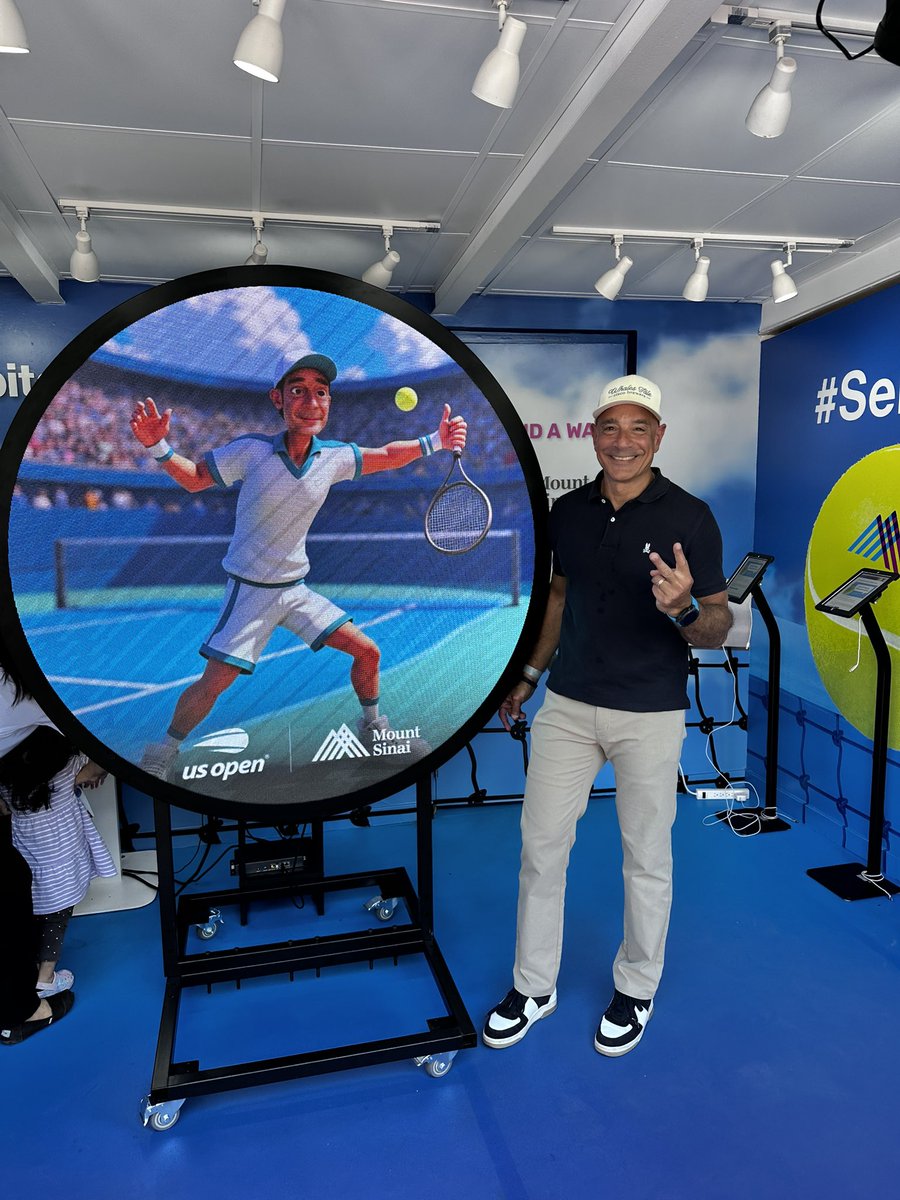 zahifayad's tweet photo. Delighted to participate in @usopen #fanweek support @MountSinaiNYC and promote the great work being done @BMEIIsinai #digitaltwin #sensors #healthspan #notafraid #tennis love the venue and the energy can’t wait for being back a more times in the coming week https://t.co/awUUHJTlAA