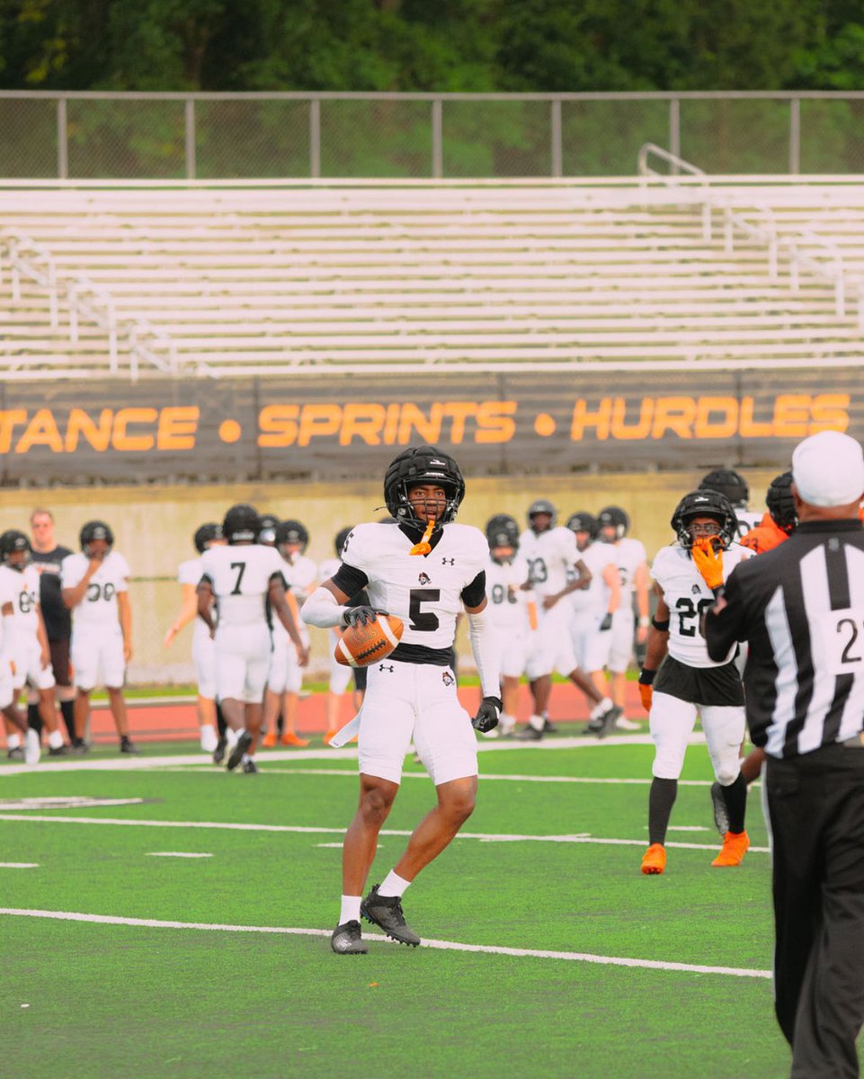 Caleb “🍪” Cook (@calebcook2026) on Twitter photo First a game at the Hoover Met @ 8. vs IMG. It’s time…🕰️😈 <a href="/BucsFootball/">Hoover Bucs Football</a> <a href="/RecruitHoover/">#RecruitHoover</a> <a href="/Coach_Reeves21/">Coach Josh Reeves, M.Ed.</a> First a game at the Hoover Met @ 8. vs IMG. It’s time…🕰️😈 <a href="/BucsFootball/">Hoover Bucs Football</a> <a href="/RecruitHoover/">#RecruitHoover</a> <a href="/Coach_Reeves21/">Coach Josh Reeves, M.Ed.</a>