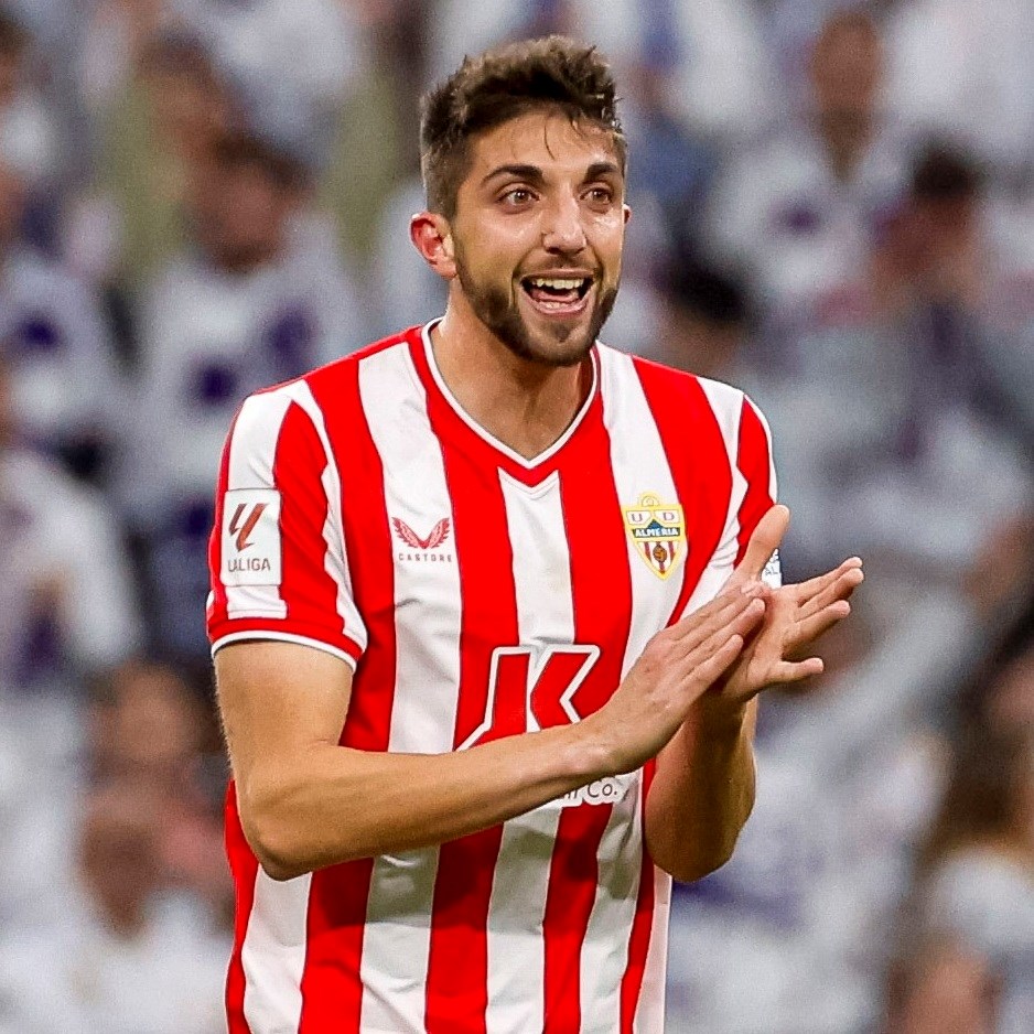 Prema pisanju Mattea Moretta, ŠESTICA odnosno ZADNJI VEZNI Hugo Guillamón i stoper Edgar Gonzalez su pred potpisom su za Hajduk!