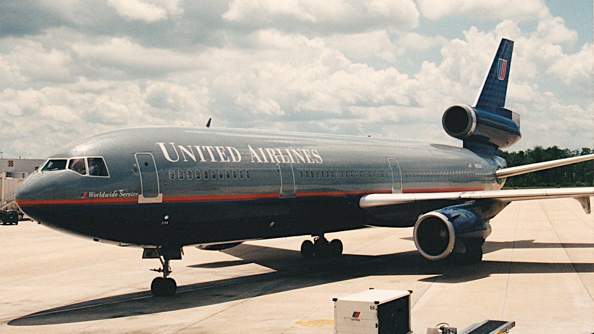 LemWerder (XLW) Sights (@lemwerdersights) on Twitter photo Registration: N1834U
Aircraft type: McDonnell Douglas DC-10-10
MSN/LN: 47966 / 64
Airline: United Airlines
Date: June 09, 1996
Location: Orlando (MCO)
📷: <a href="/lemwerdersights/">LemWerder (XLW) Sights</a>
#avgeek #DC10 Registration: N1834U
Aircraft type: McDonnell Douglas DC-10-10
MSN/LN: 47966 / 64
Airline: United Airlines
Date: June 09, 1996
Location: Orlando (MCO)
📷: <a href="/lemwerdersights/">LemWerder (XLW) Sights</a>
#avgeek #DC10