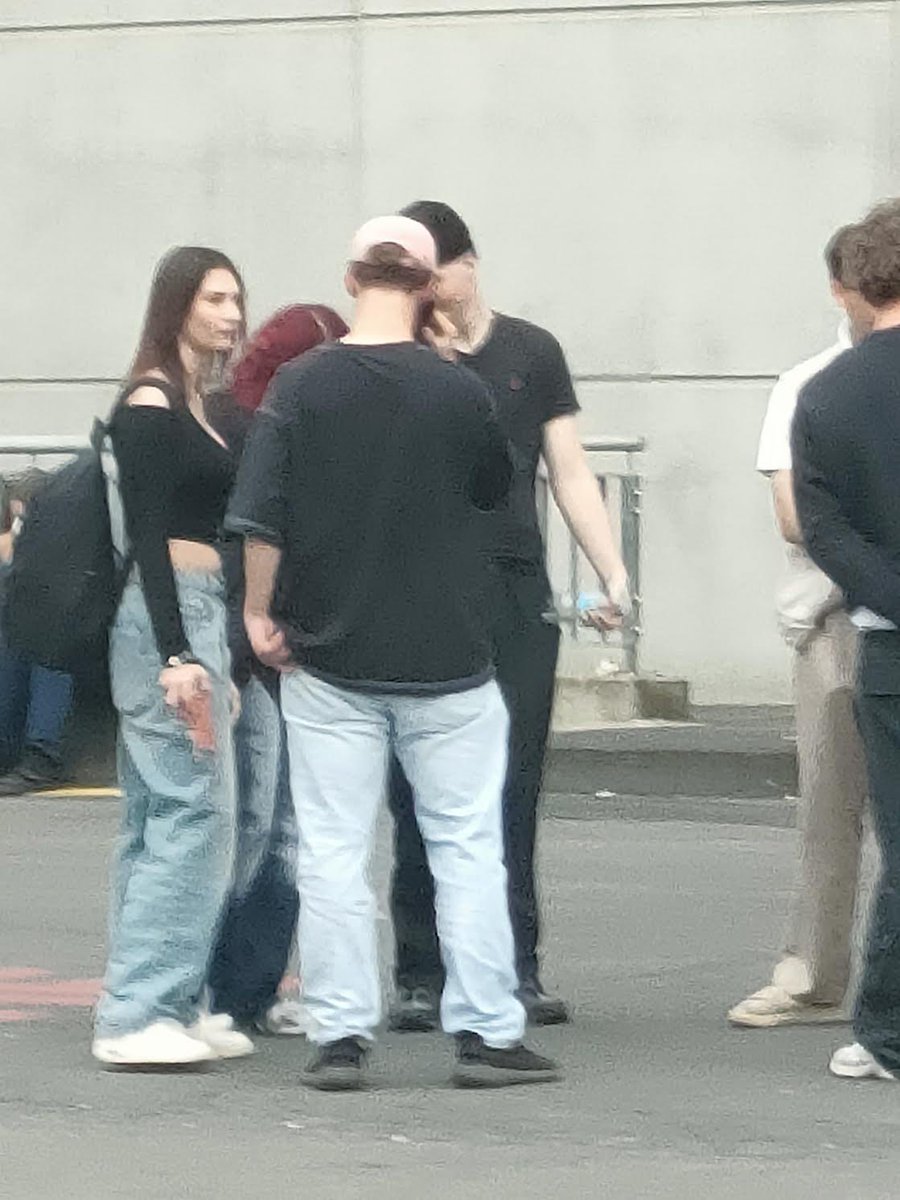 Janni Frisch tweet media