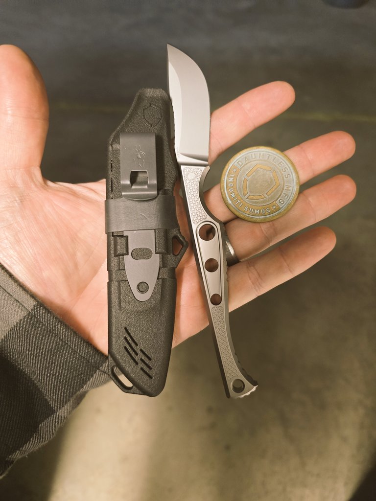 DauntlessMFG's tweet photo. It's a good time to pick up a Surgeon https://t.co/iclu2LKwej