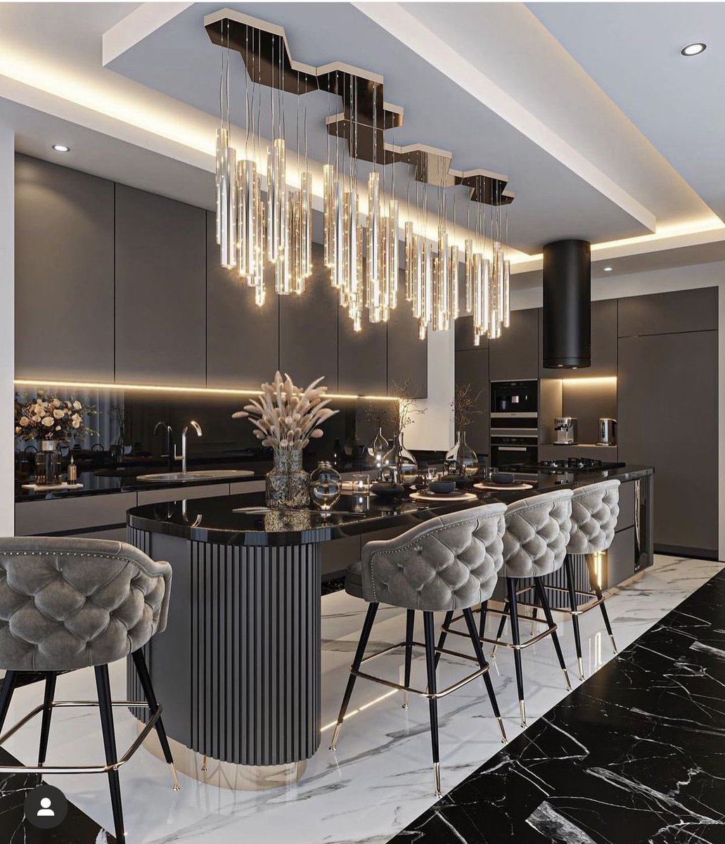 sunshyne_intl's tweet image. Kitchens Like These Who Needs To Go Out Fine Dining!! #kitchen #kitchendesign #kitchenrenovation #kitcheninspo #luxury #luxurylifestyle #luxuryinterior sunshyneinternational.com