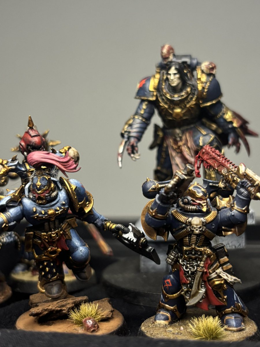 beardshock's tweet photo. "Somos los hijos de la medianoche, y el miedo es nuestro dominio." #Warhammerpainting #warhammer40000
#WarhammerCommunity
#WarhammerArt #warhammer https://t.co/8YkdePXGO7