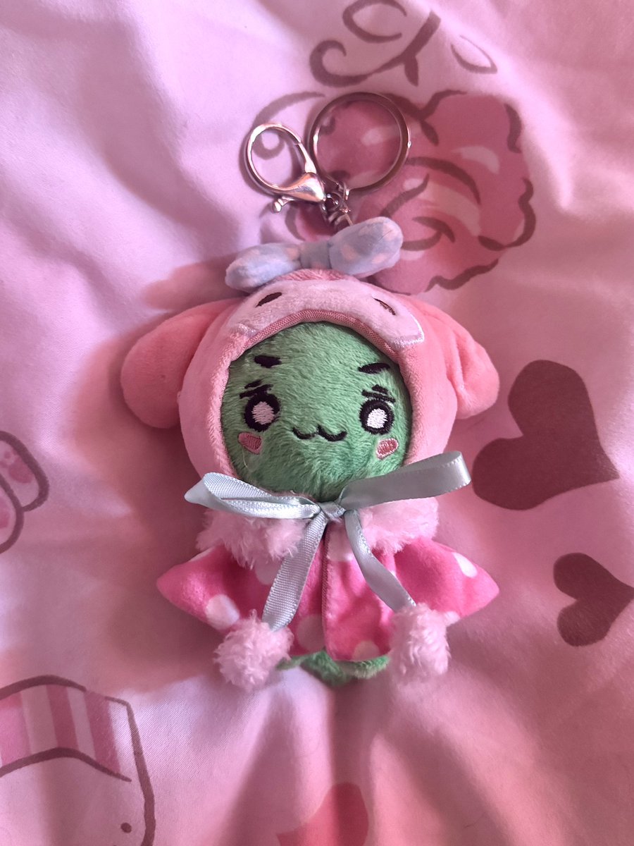 bella ໒꒱ིྀ༝⁺ meeting jinki 4/28 ♡ (@hwangchuniya) on Twitter photo my jjongryong plushie finally arrived !! 🦖🎀 thank you so much <a href="/omegataemin/">vp of jongtae land 🍎</a> he’s absolutely precious ♡ my jjongryong plushie finally arrived !! 🦖🎀 thank you so much <a href="/omegataemin/">vp of jongtae land 🍎</a> he’s absolutely precious ♡