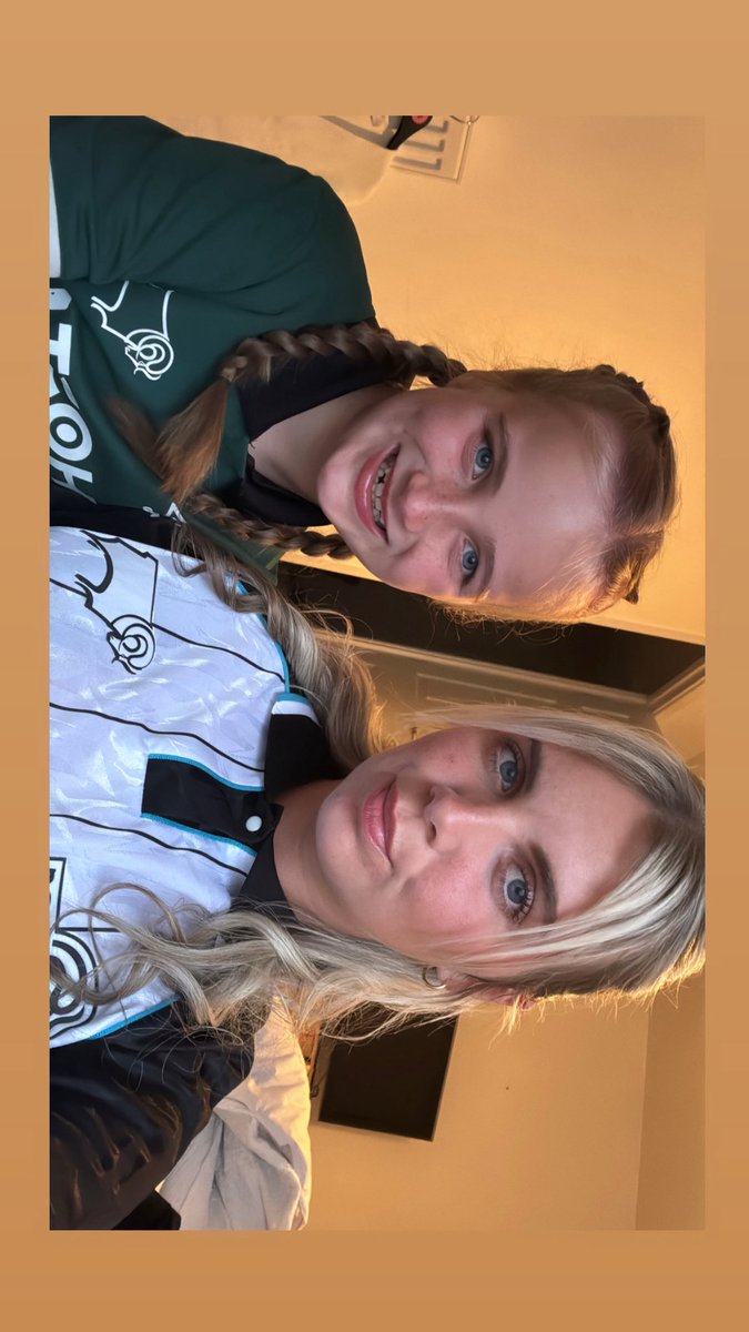 elly_judson's tweet photo. Girl gang at pride park tonight🐏🫶🏼 #dcfc https://t.co/RaeWpYOkMS
